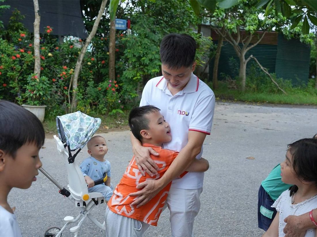 Chương trình Kéo và Đẩy đồng hành cùng trẻ em thấp còi